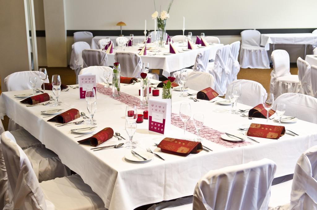 Hotel Paffhausen Wirges Bagian luar foto