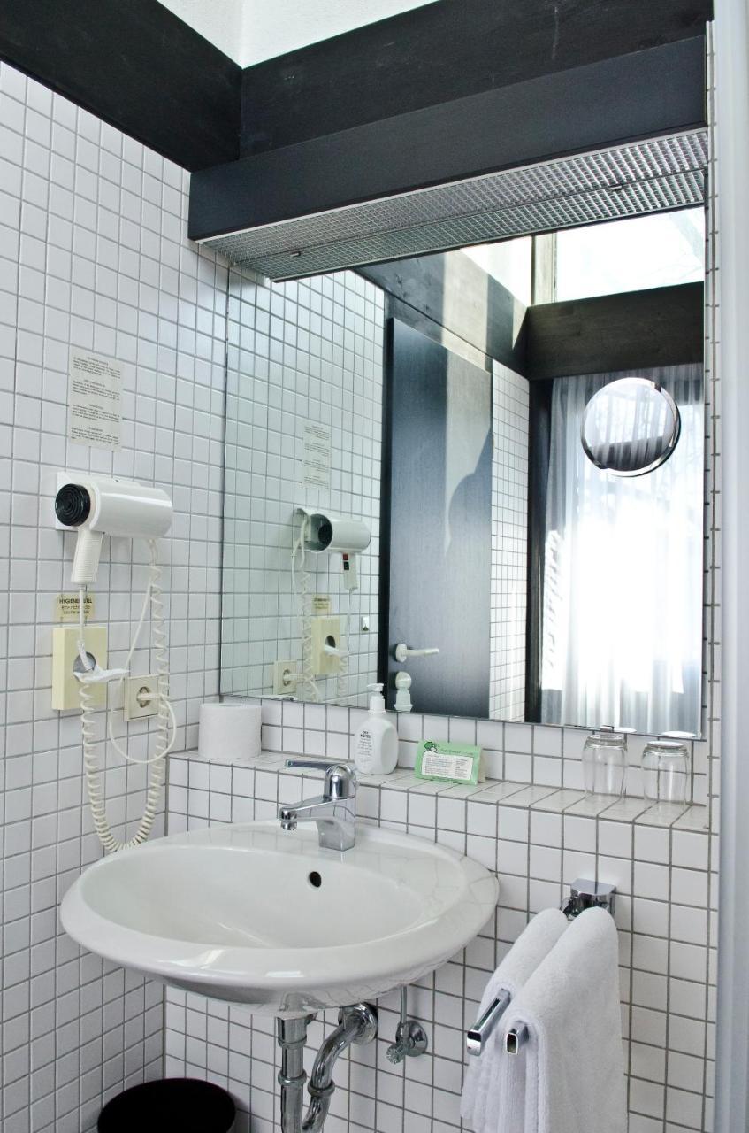 Hotel Paffhausen Wirges Bagian luar foto